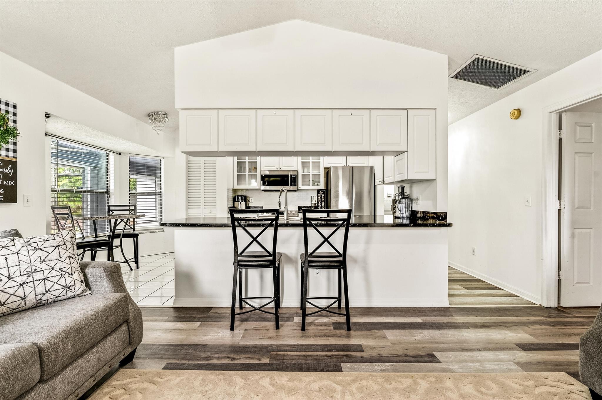 PORT ST LUCIE SECTION 8 - Residential