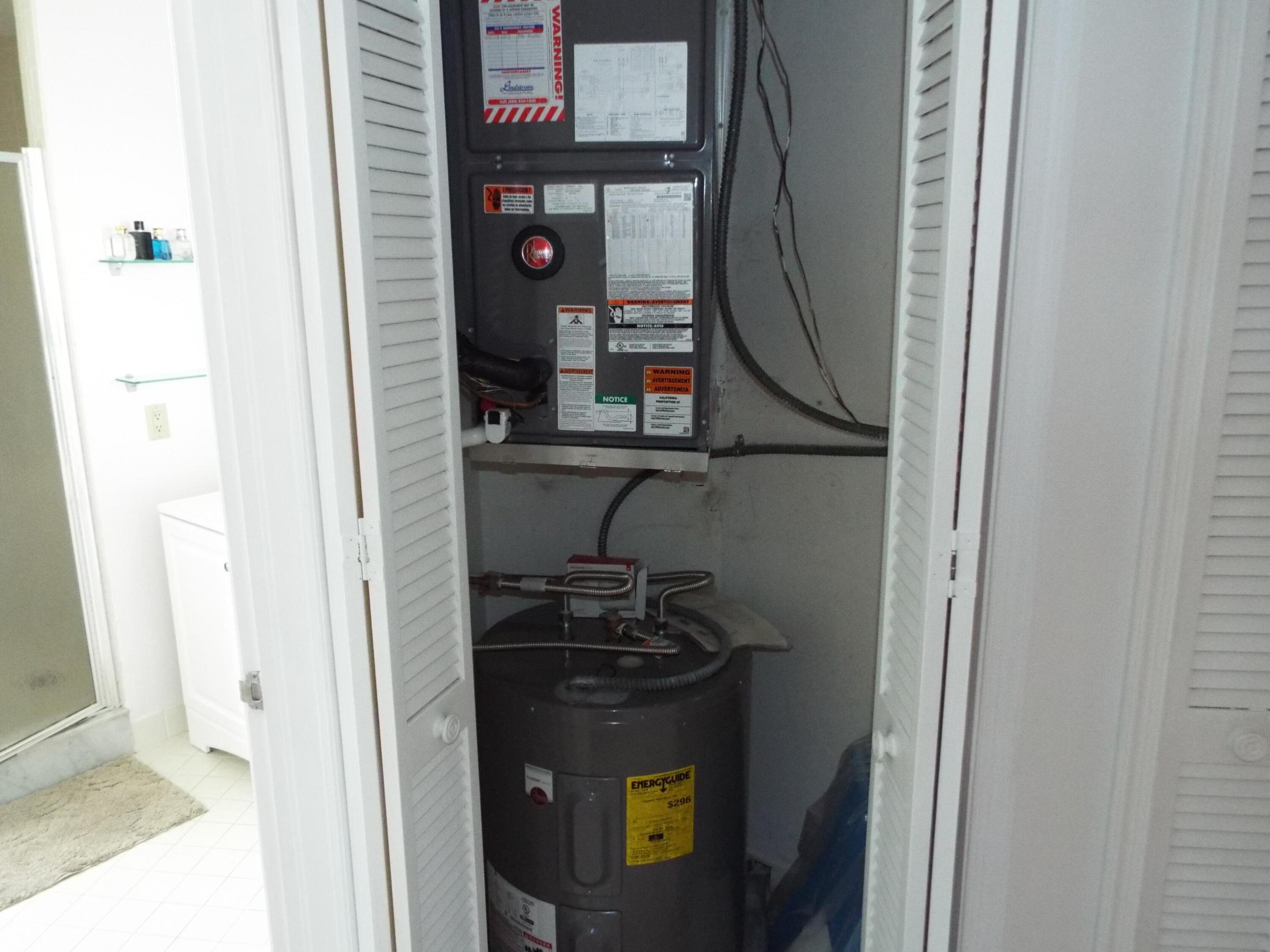 VIZCAYA GARDENS AT PALM-AIRE - Residential