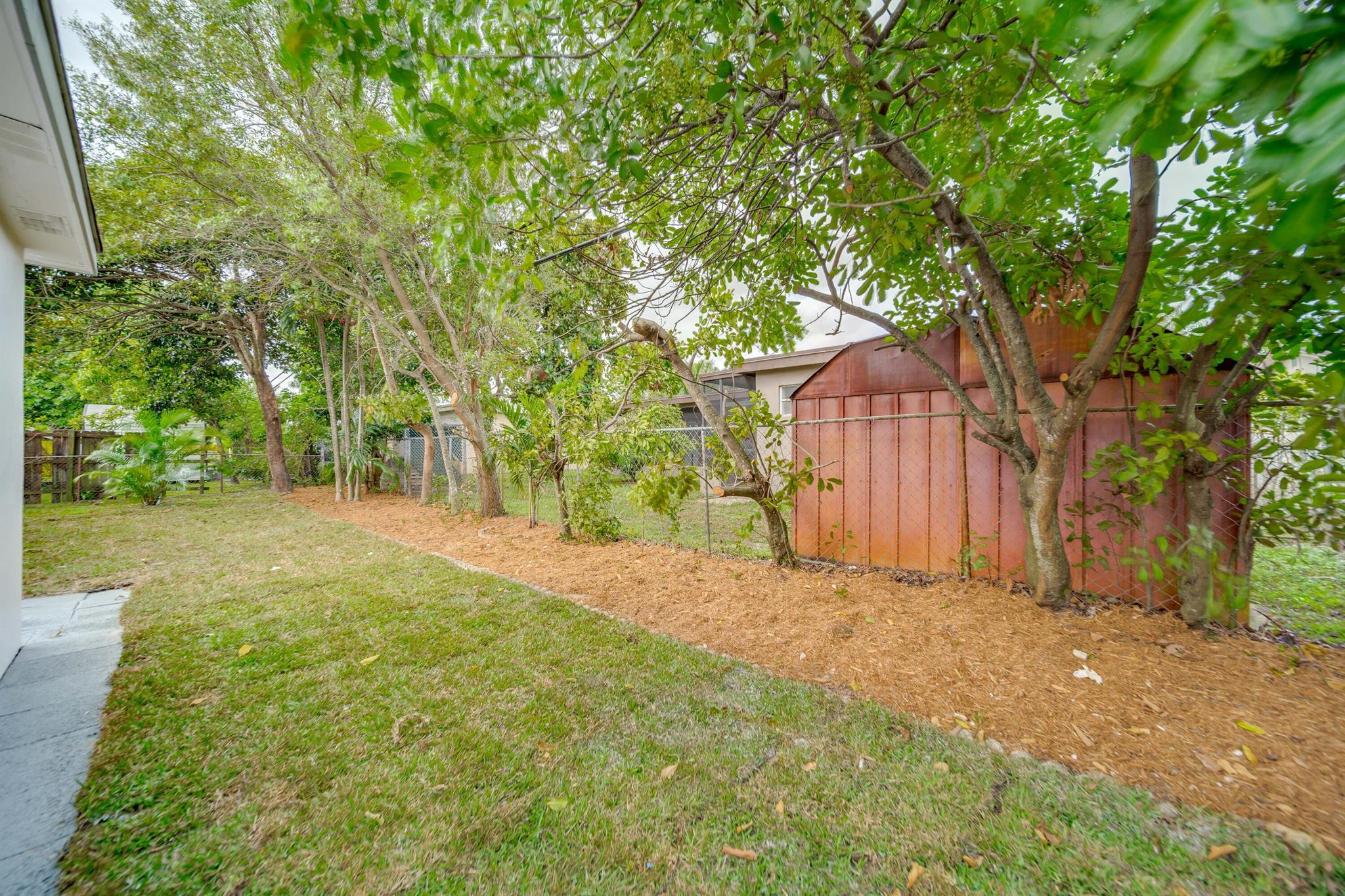 MIRAMAR PARK FOURTH ADD - Residential