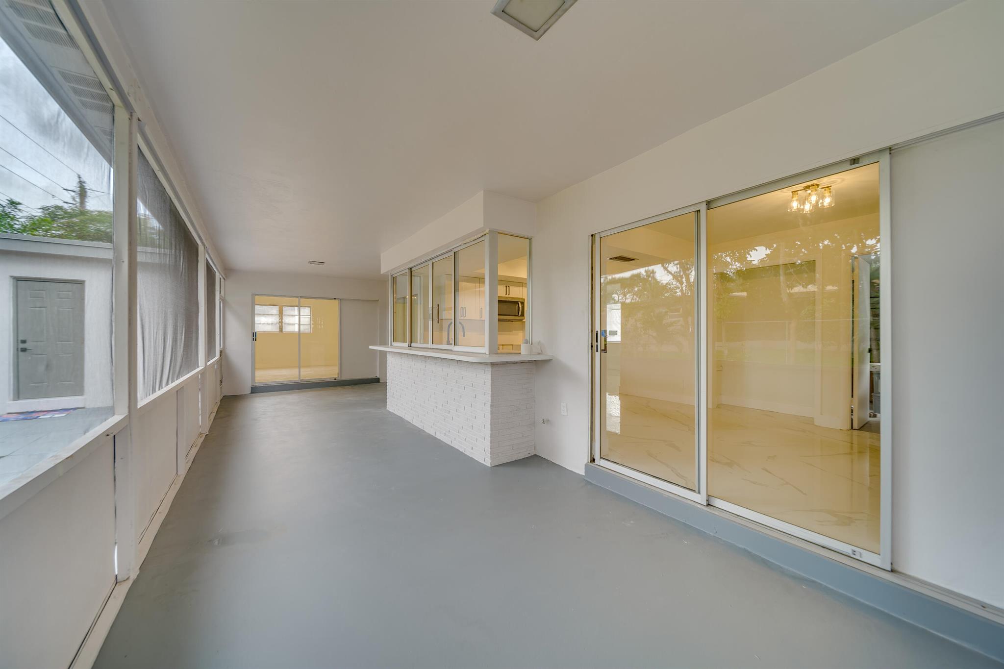 MIRAMAR PARK FOURTH ADD - Residential