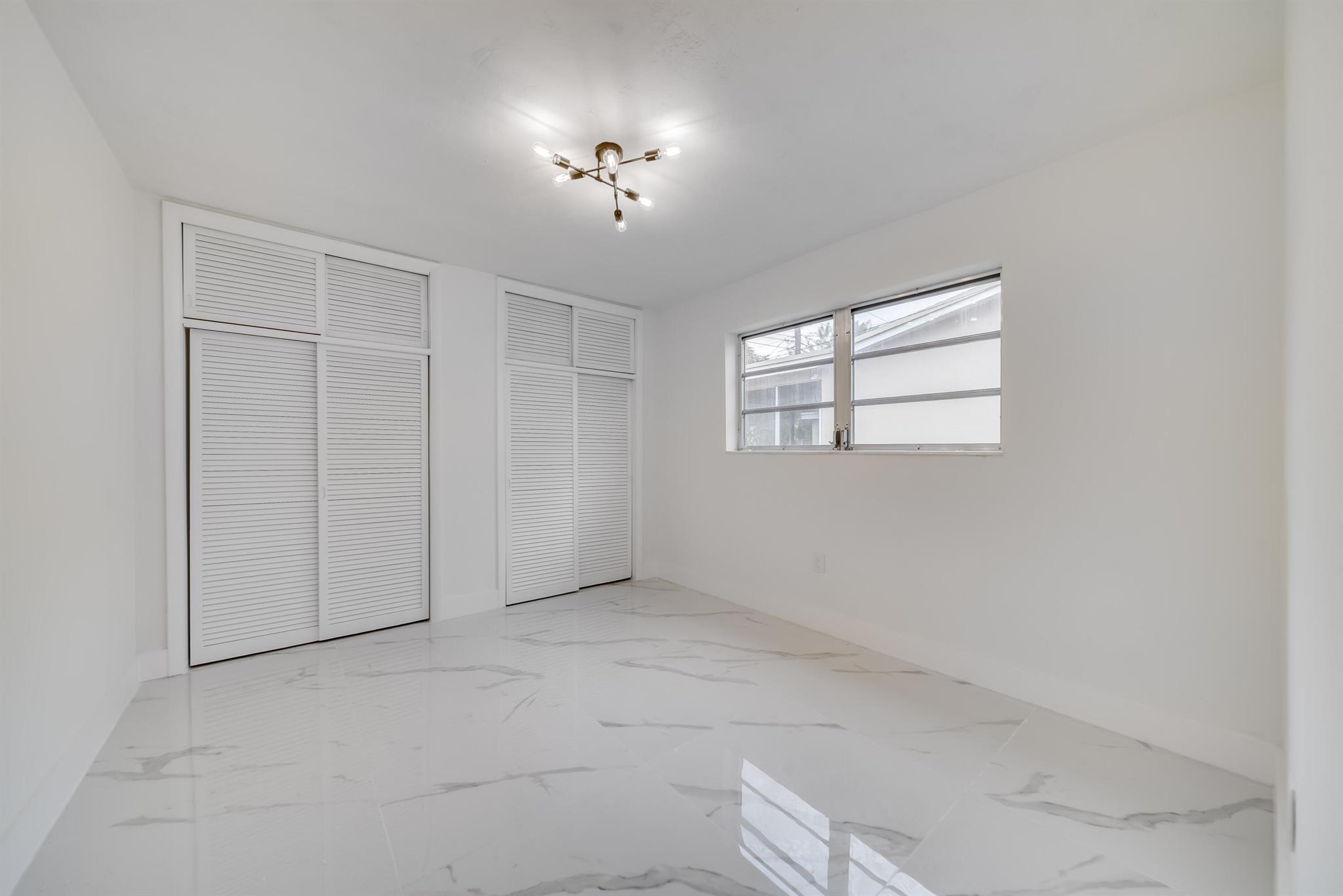 MIRAMAR PARK FOURTH ADD - Residential