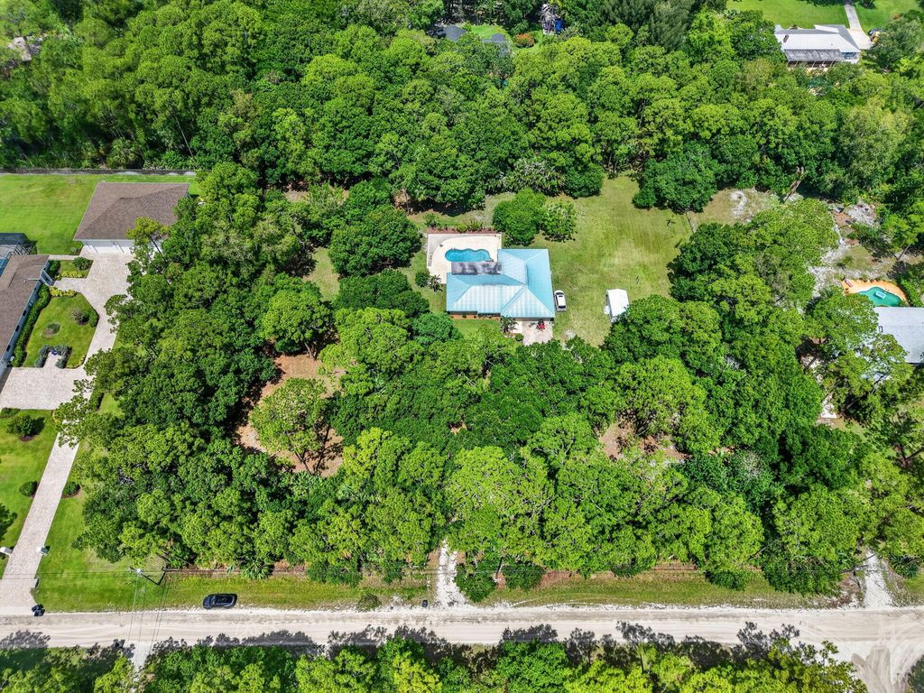 Photo of 15721 111th Terrace N, Jupiter, FL 33478 (MLS # B26031680)