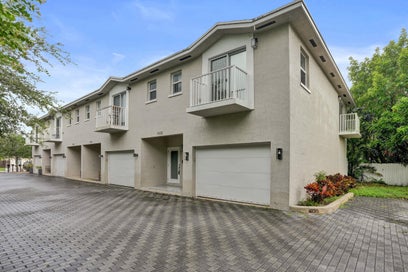 1035 NW 2ND Avenue Fort Lauderdale FL 33311