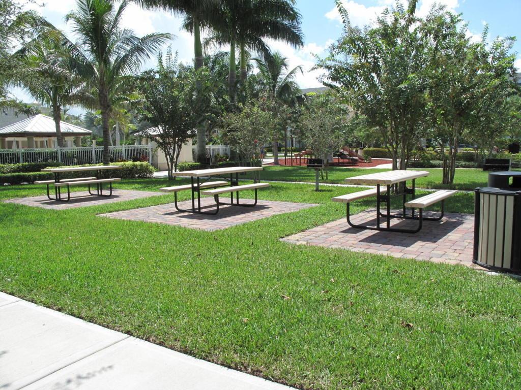 SOMERSET AT ABACOA CONDO - Residential Lease