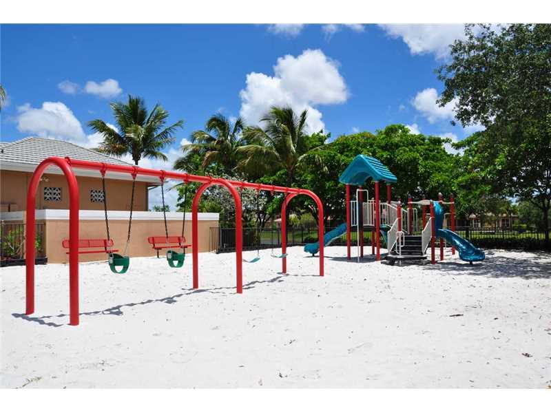 PARKLAND ISLES - Residential Lease