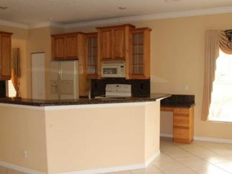 PARKLAND ISLES - Residential Lease