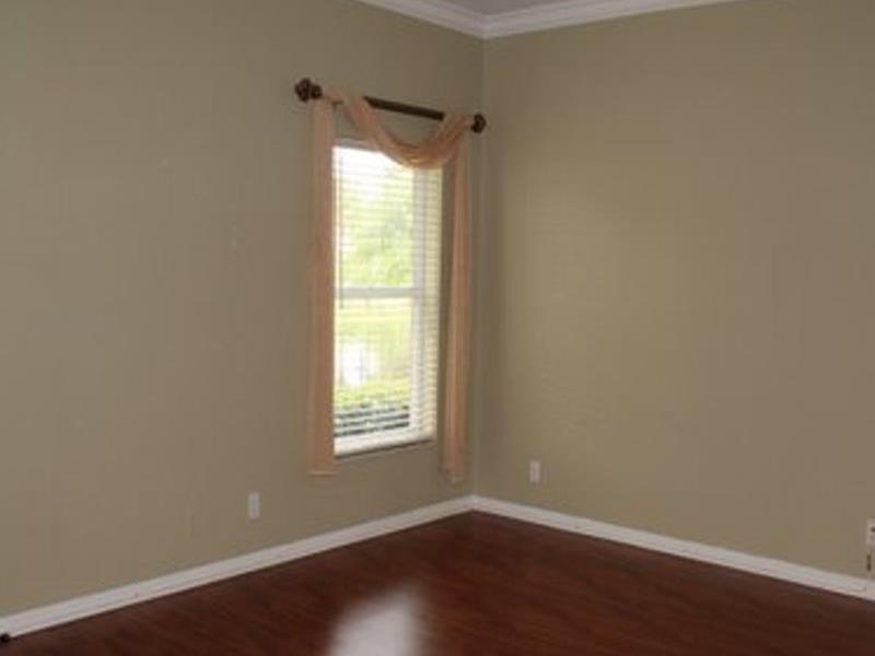 PARKLAND ISLES - Residential Lease