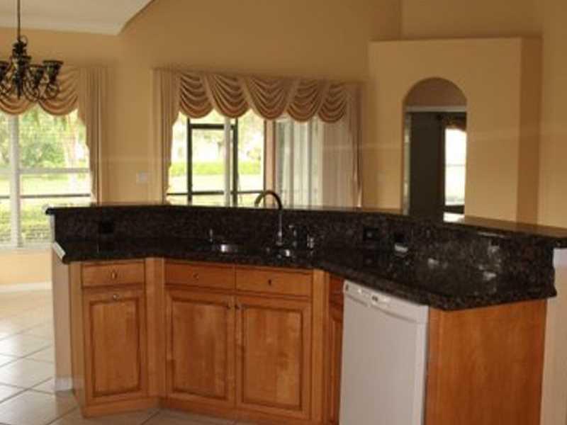 PARKLAND ISLES - Residential Lease