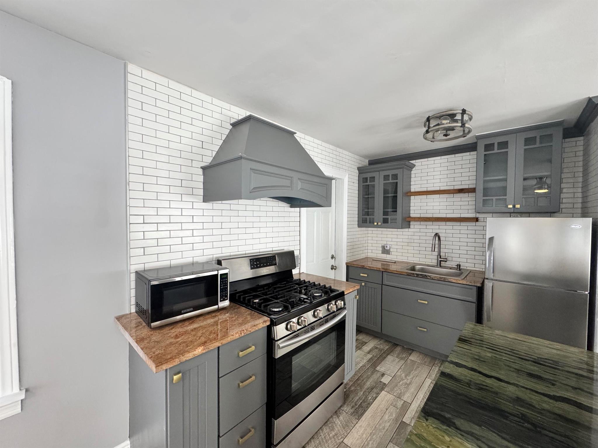 LAKE WORTH TOWN OF - Residential Lease