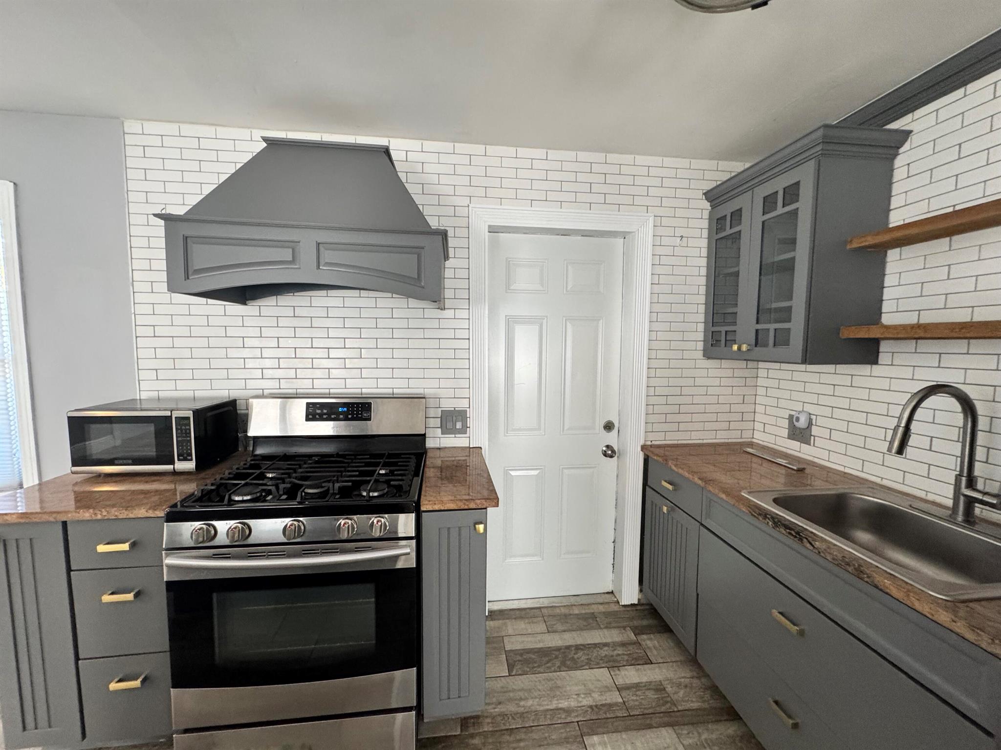 LAKE WORTH TOWN OF - Residential Lease