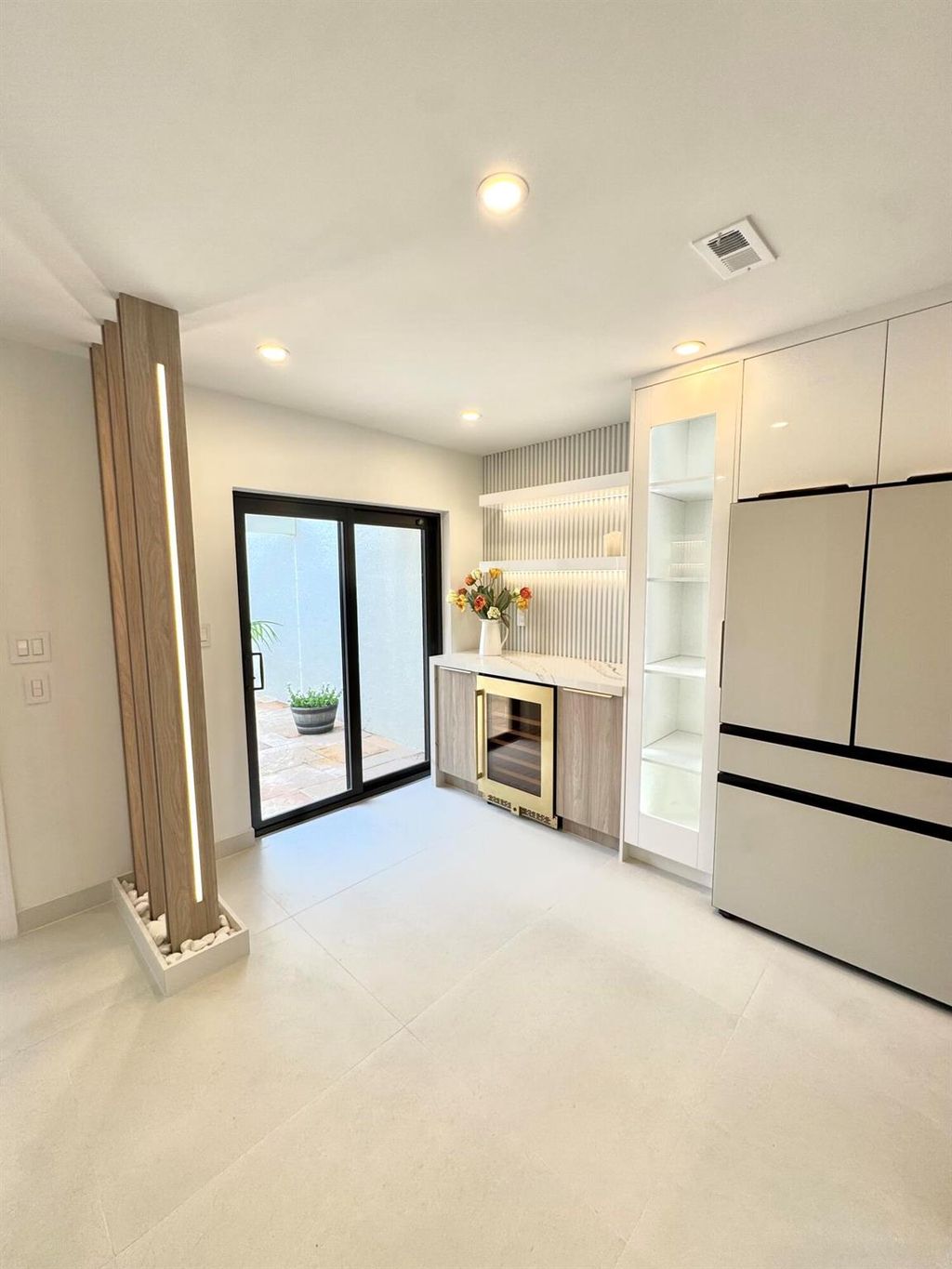 Photo of 21583 Guadalajara Avenue, Boca Raton, FL 33433 (MLS # R11139001)