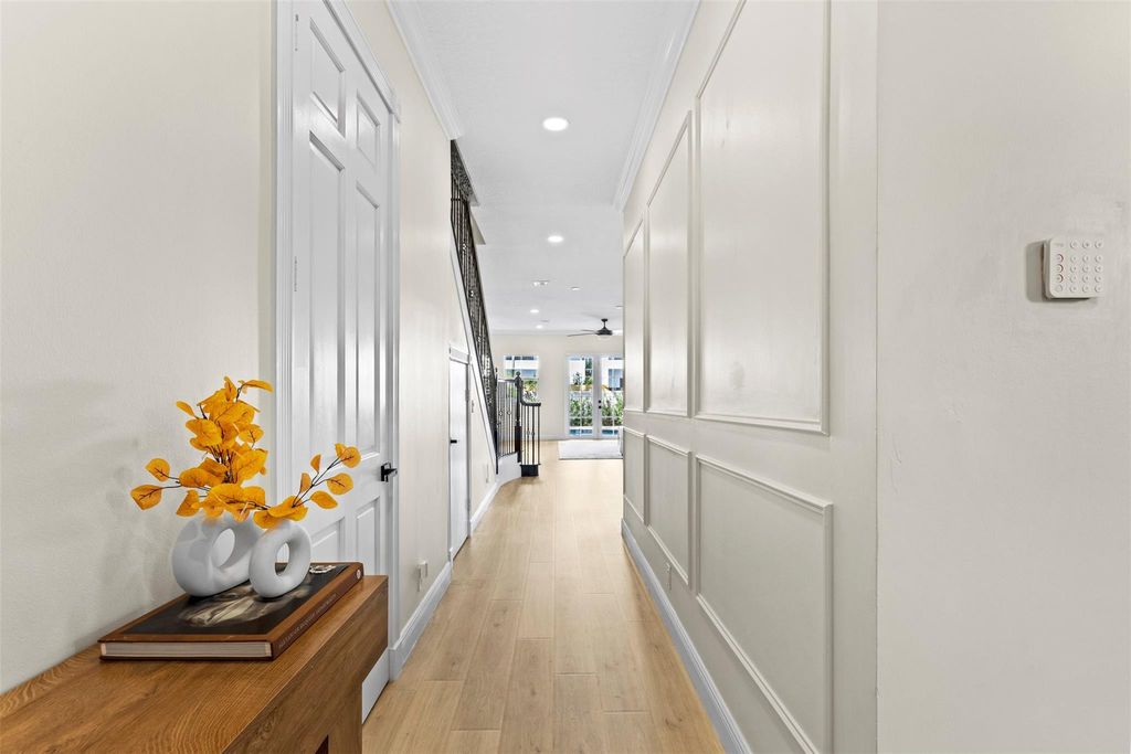 Photo of 1121 NE 14th Avenue, Fort Lauderdale, FL 33304 (MLS # F10527603)