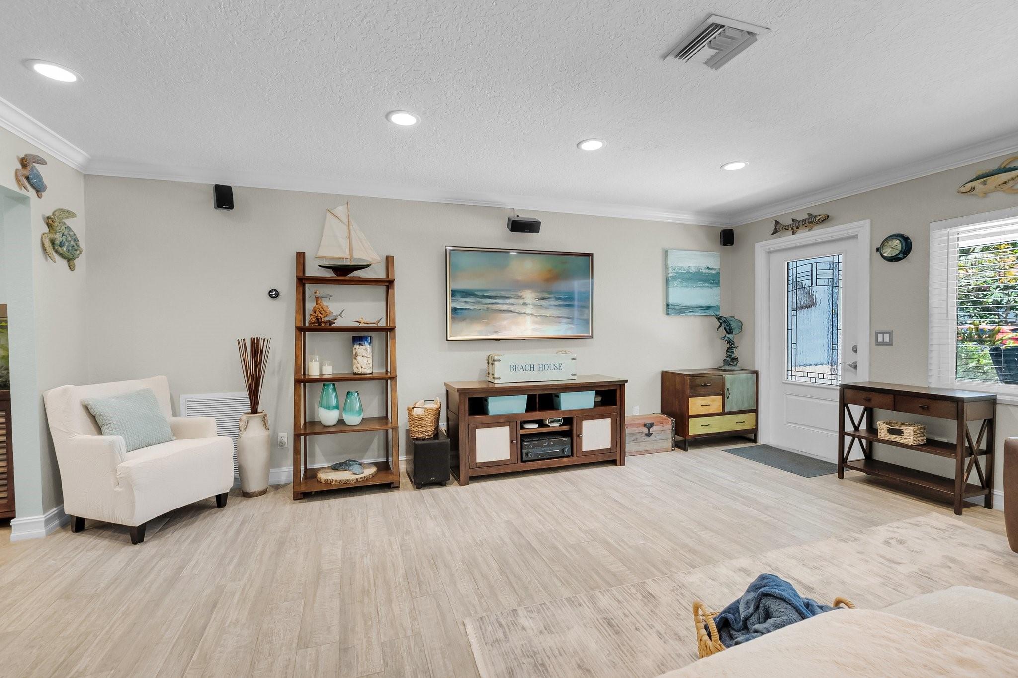 548 NW 55th St