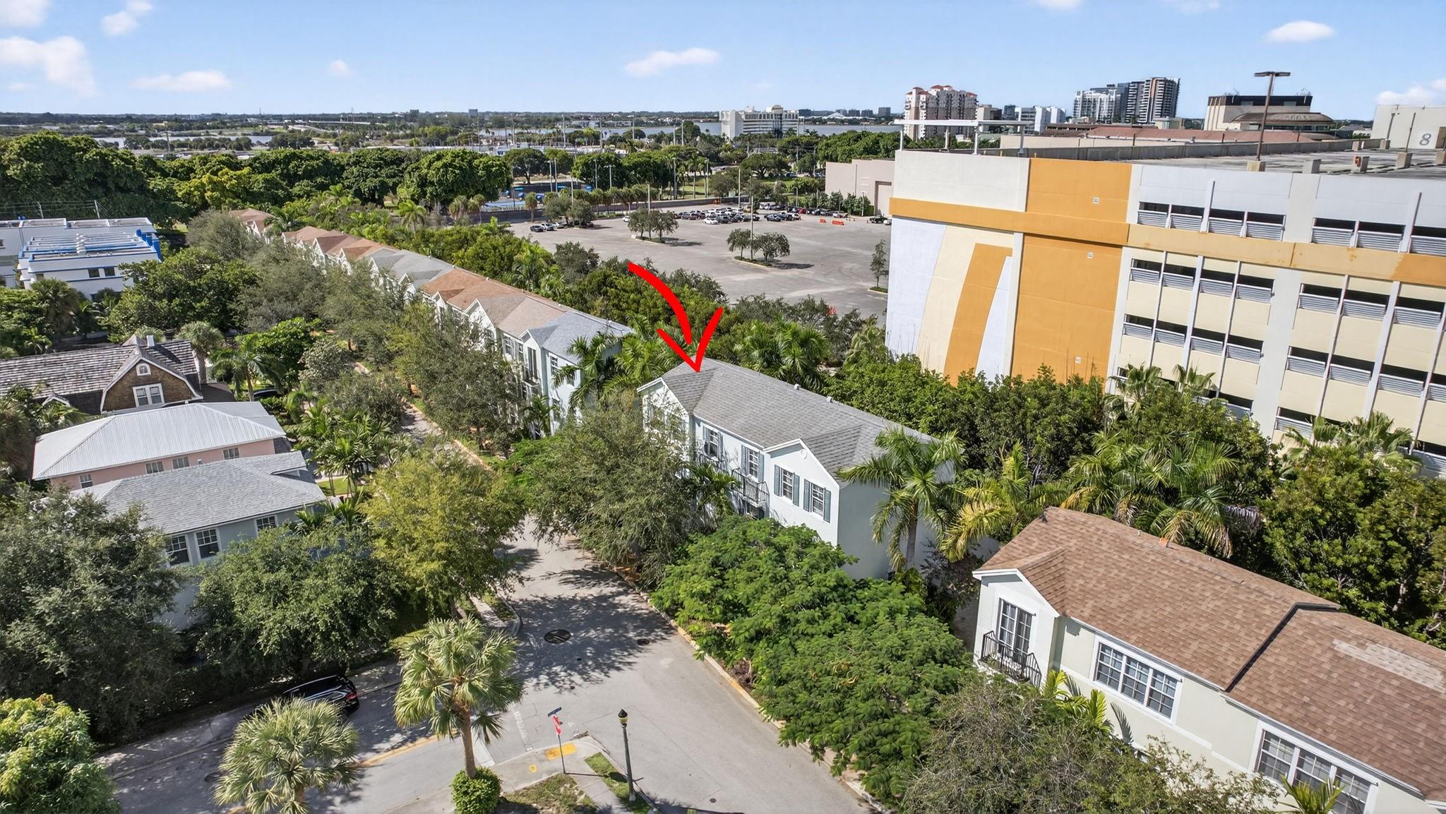 CONVENTION CENTER TH - Residential