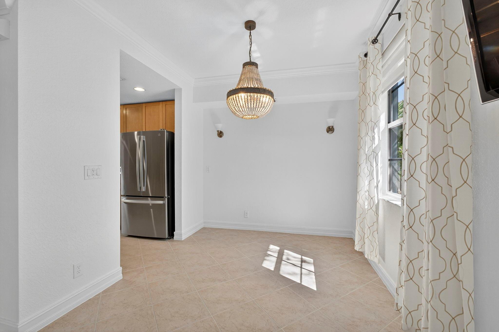 CONVENTION CENTER TH - Residential