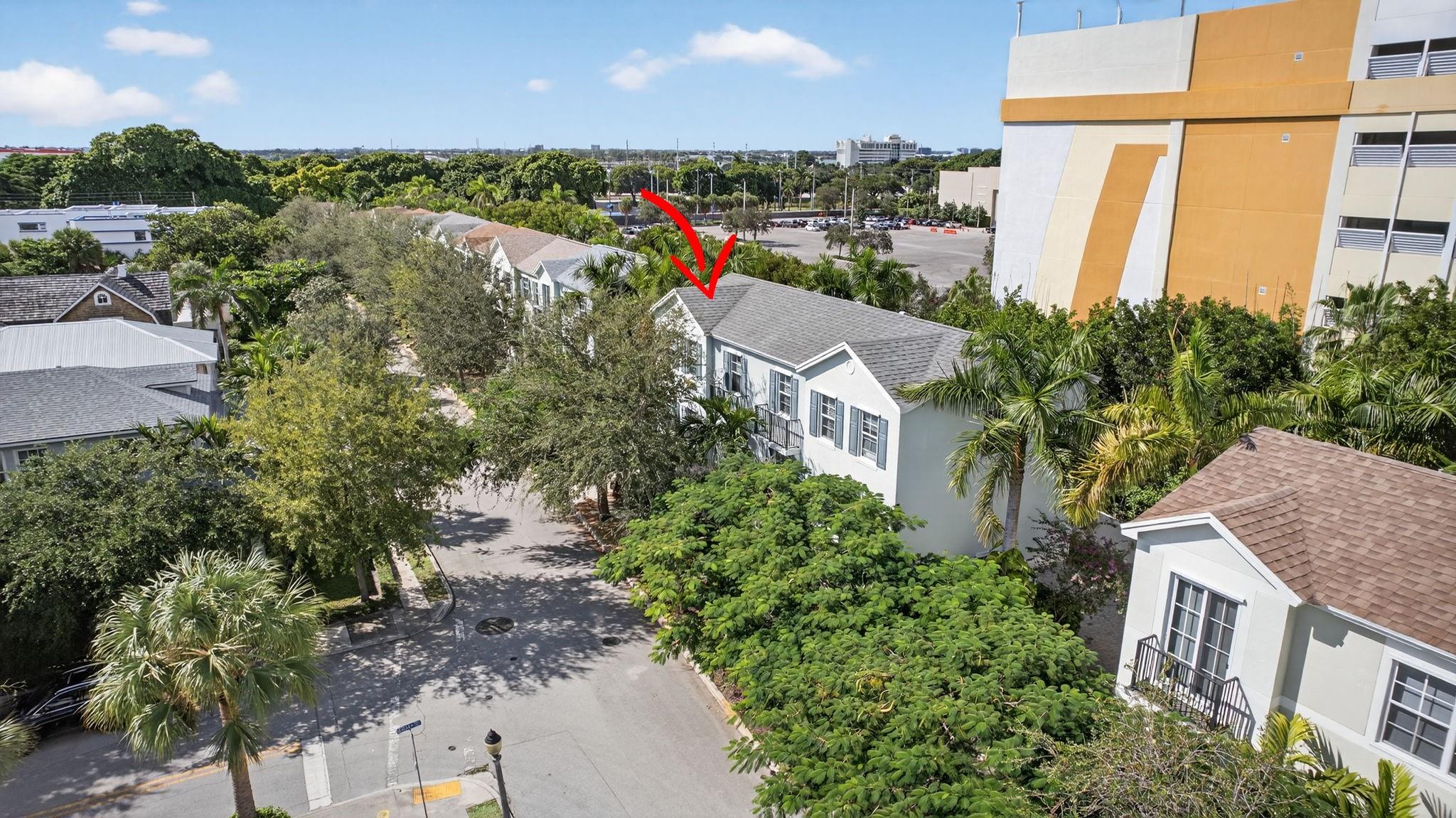 CONVENTION CENTER TH - Residential