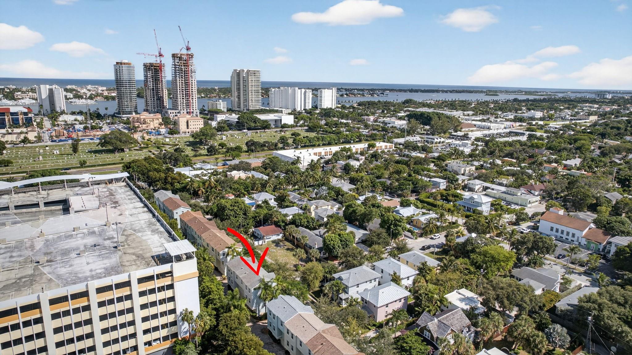 CONVENTION CENTER TH - Residential