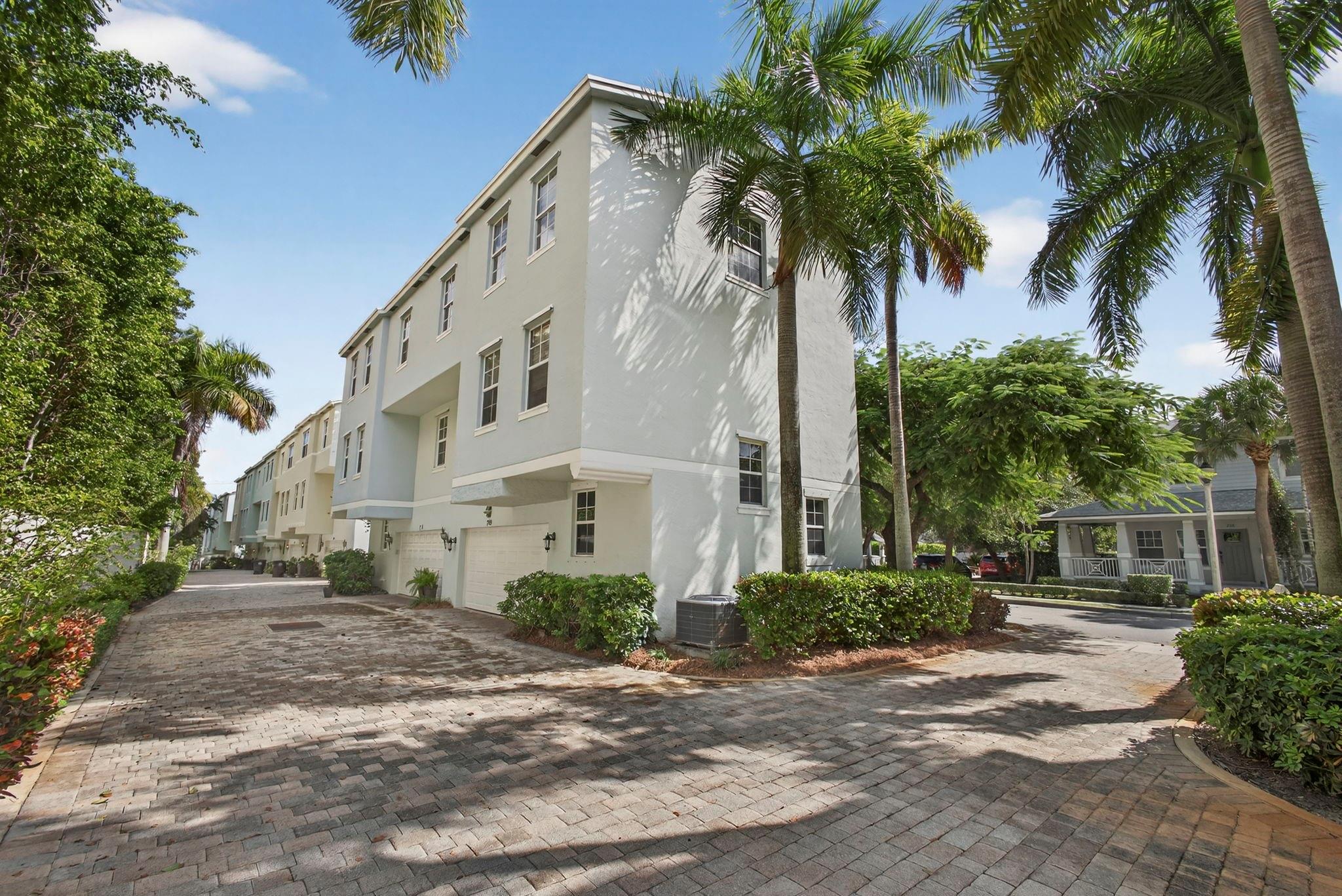 CONVENTION CENTER TH - Residential