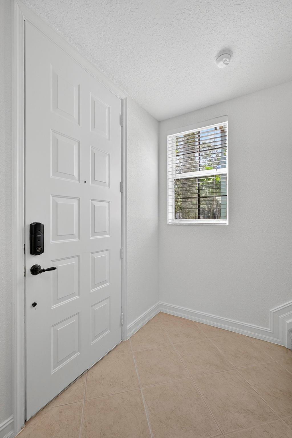 CONVENTION CENTER TH - Residential