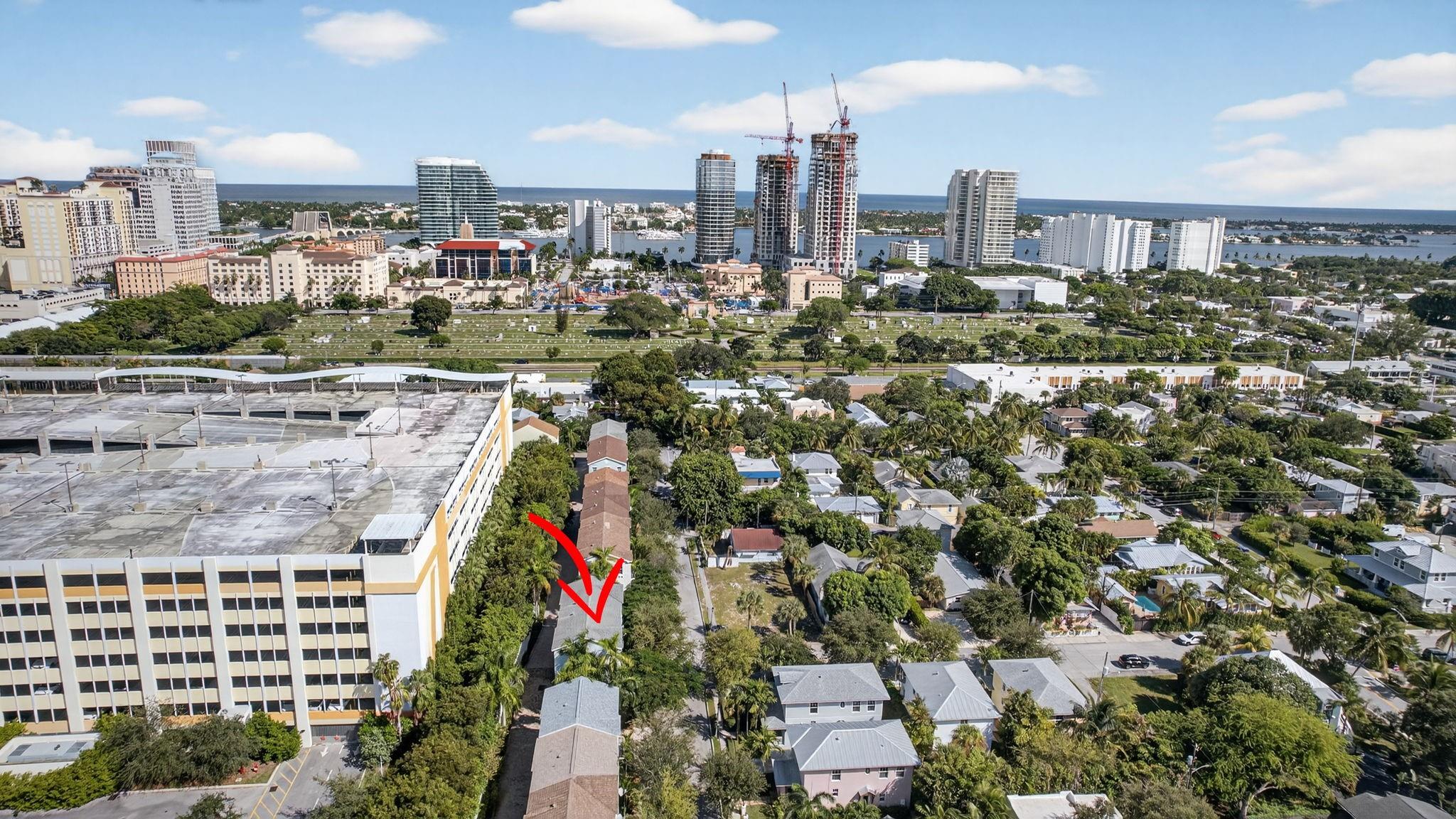 CONVENTION CENTER TH - Residential