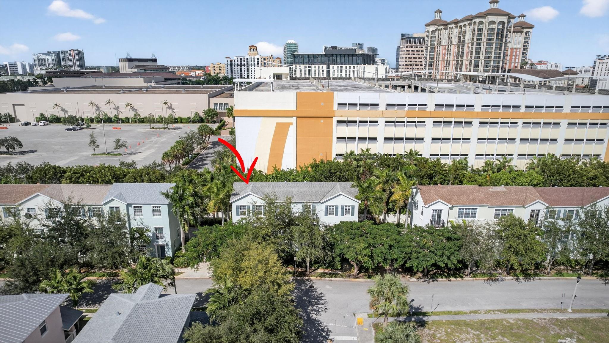 CONVENTION CENTER TH - Residential