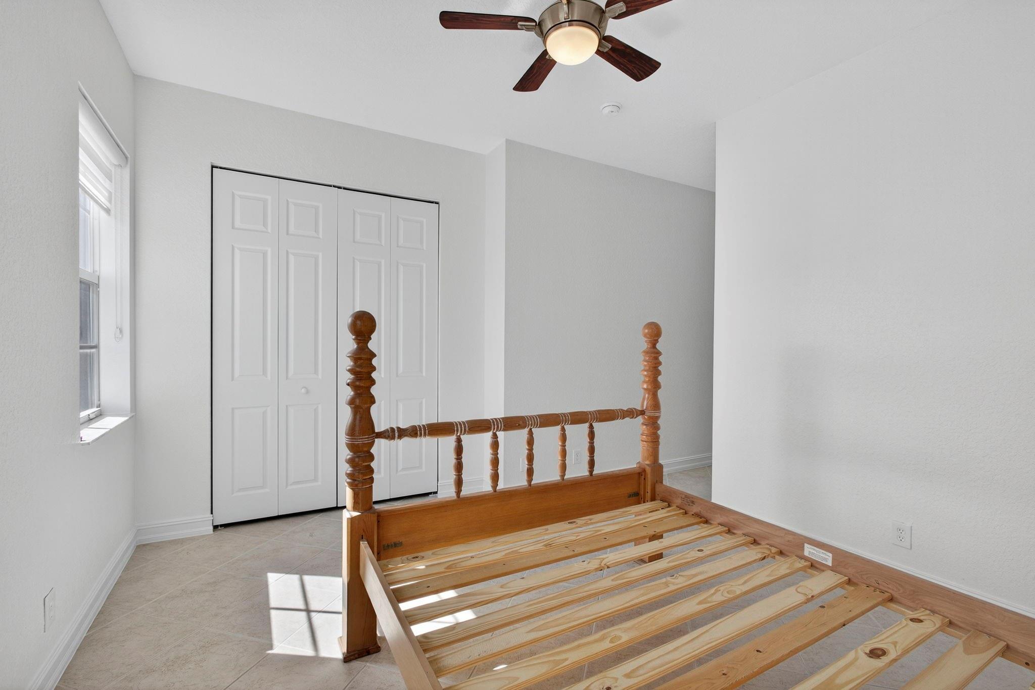 CONVENTION CENTER TH - Residential