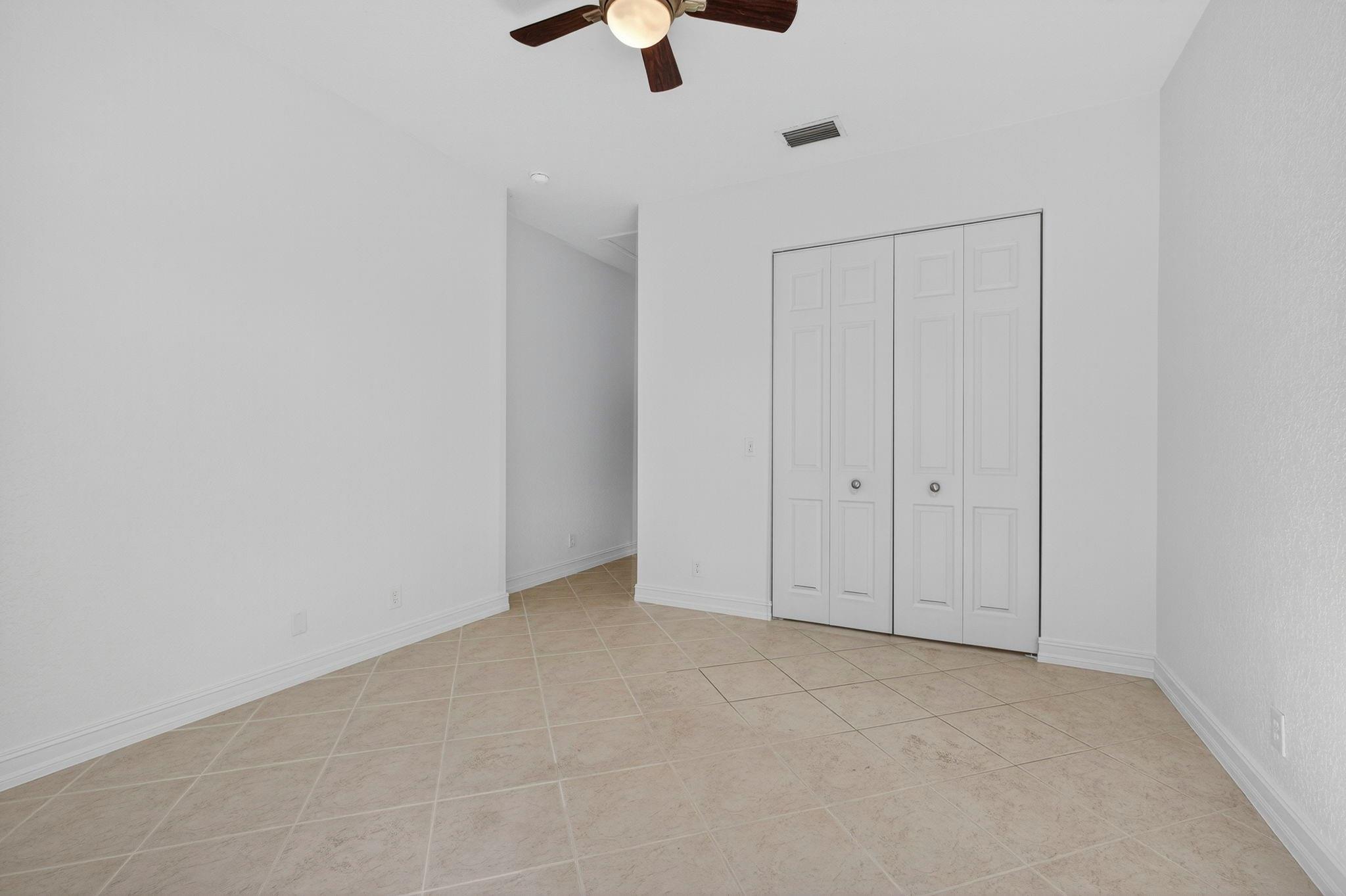 CONVENTION CENTER TH - Residential