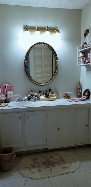 STRATHMORE GATE I UNIT TWO - Residential