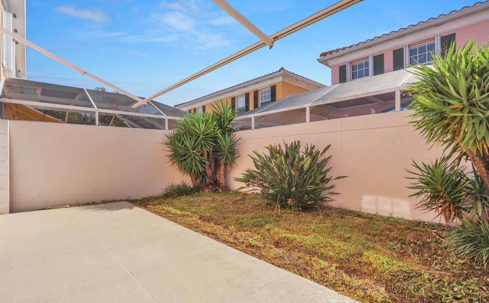 TEQUESTA OAKS - Residential Lease