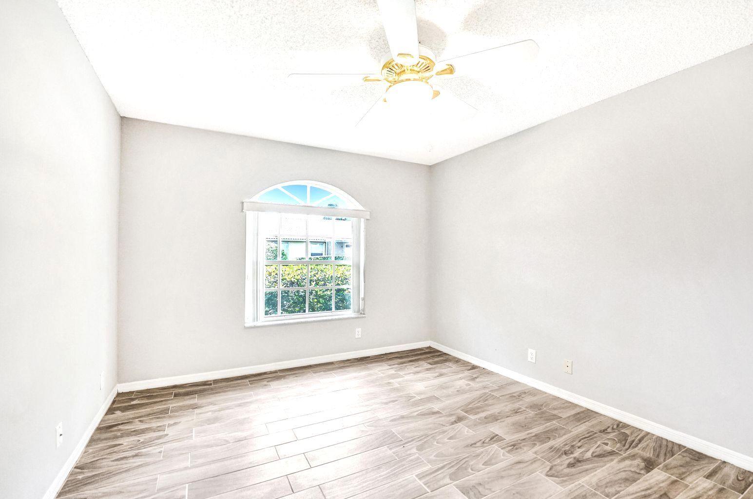 BROOKSIDE - Residential Lease