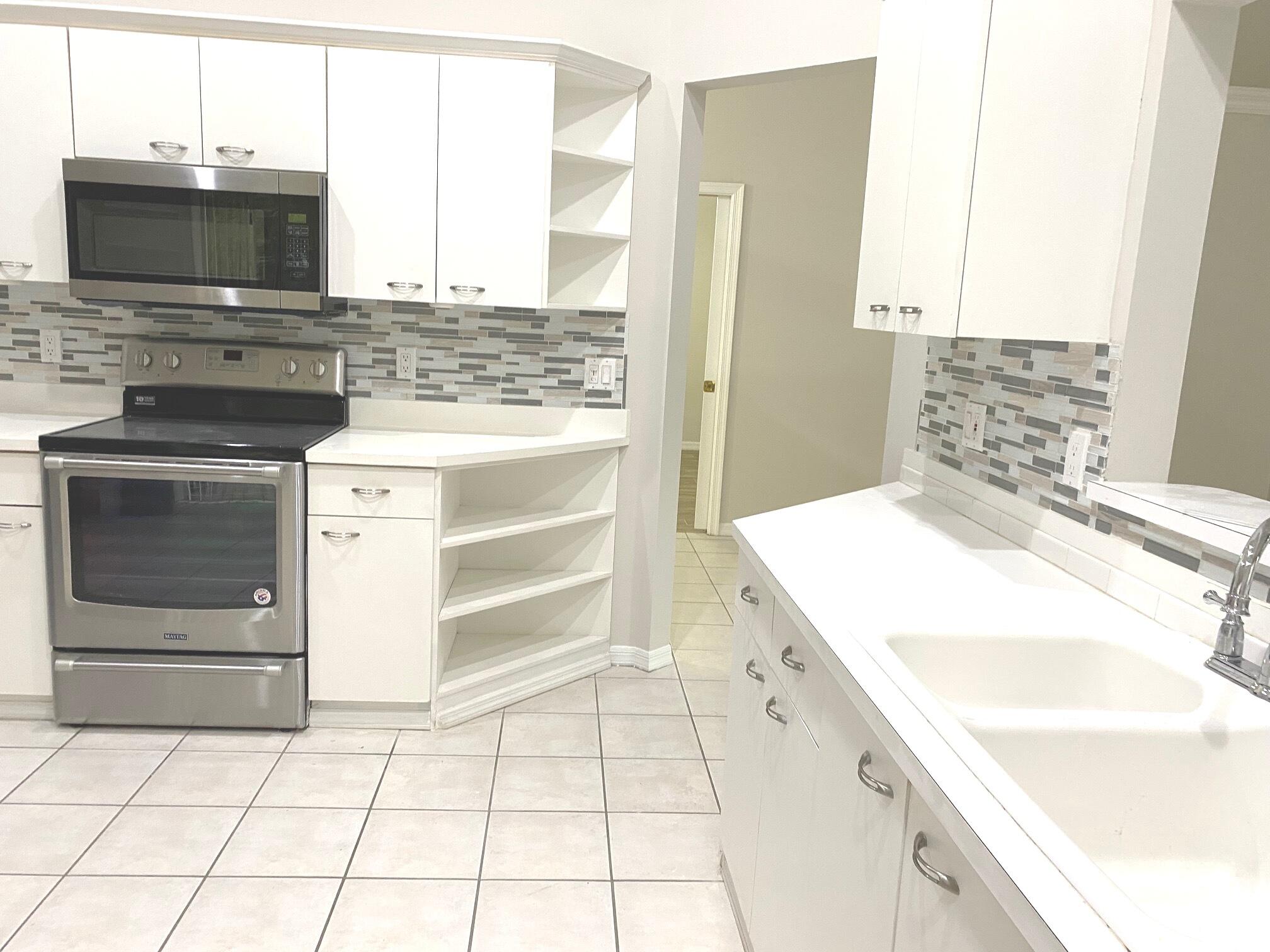 BROOKSIDE - Residential Lease