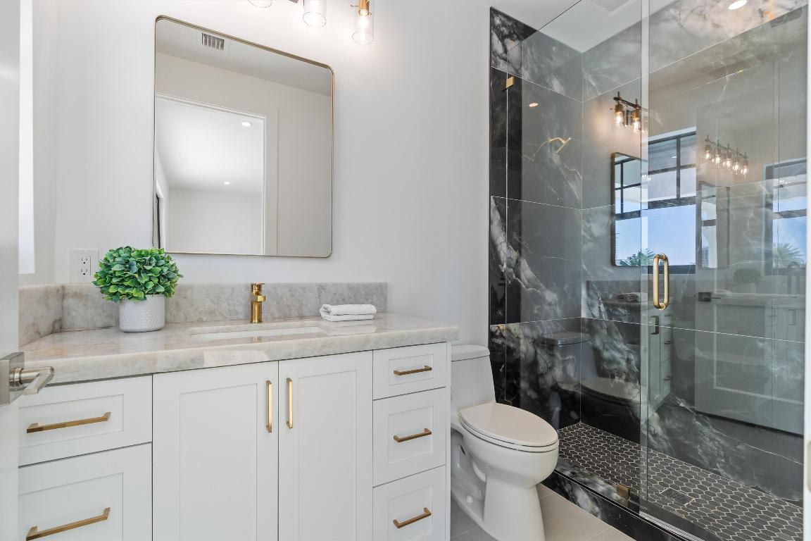 PALM BEACH ISLES 3 - Residential