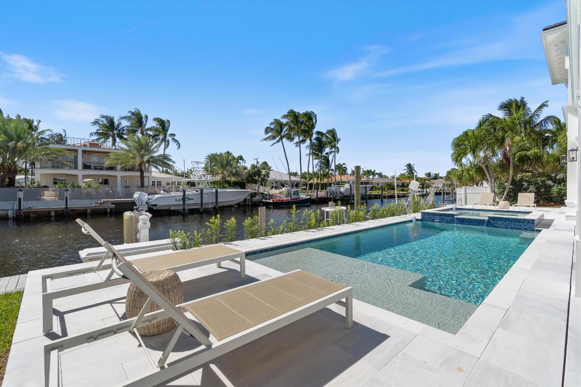 PALM BEACH ISLES 3 - Residential