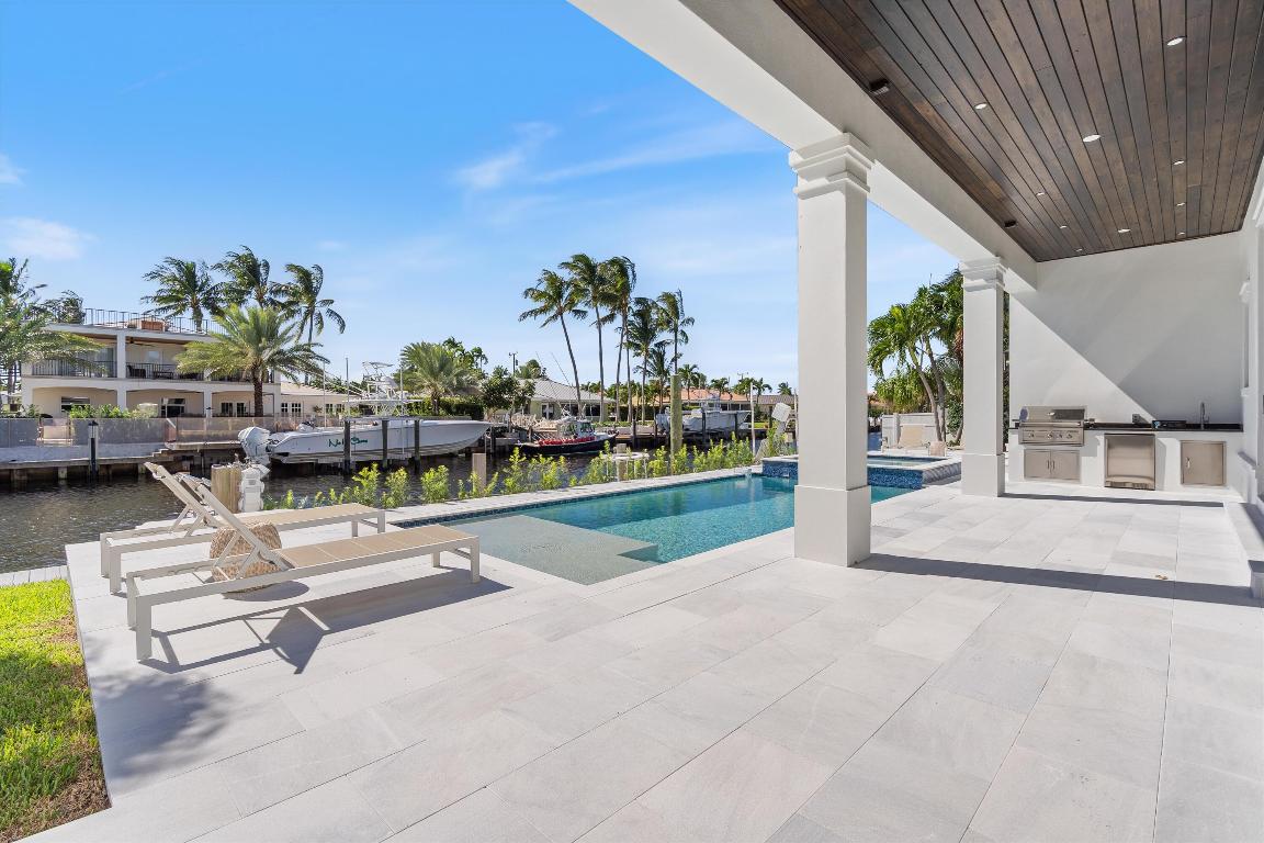 PALM BEACH ISLES 3 - Residential