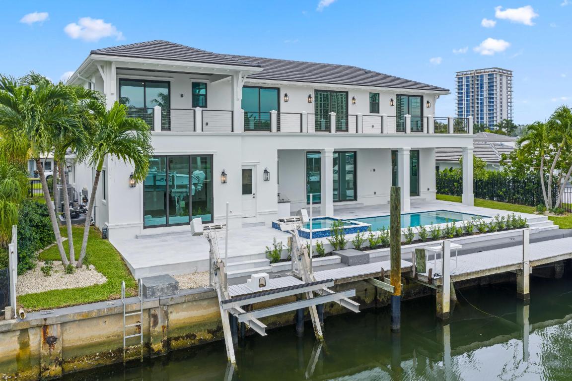 PALM BEACH ISLES 3 - Residential