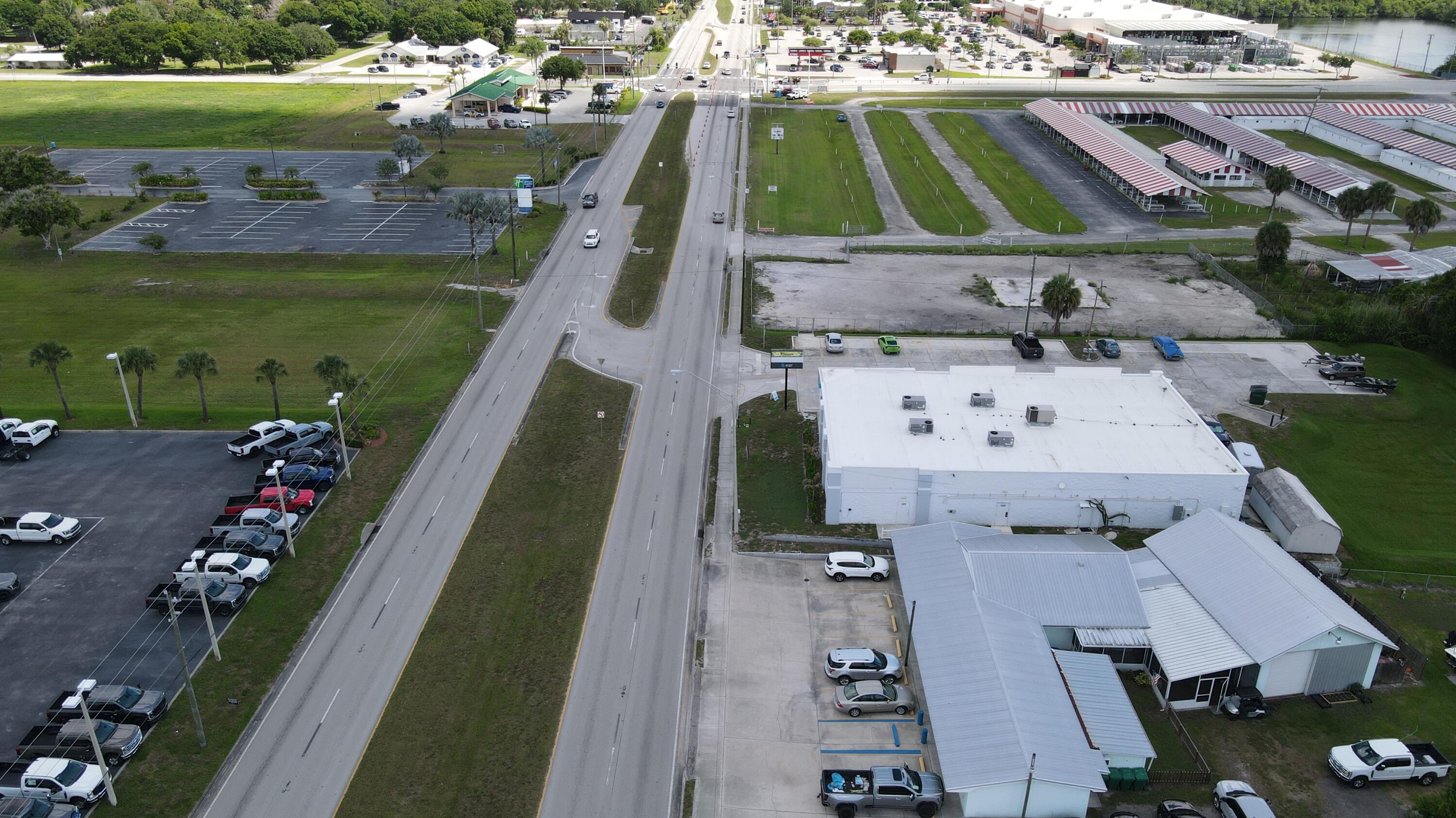 3126 US HIGHWAY 441 S