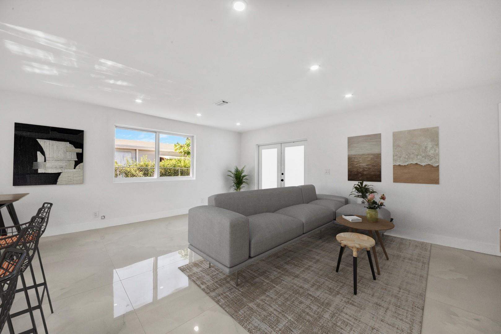 120 NE 57th Ct