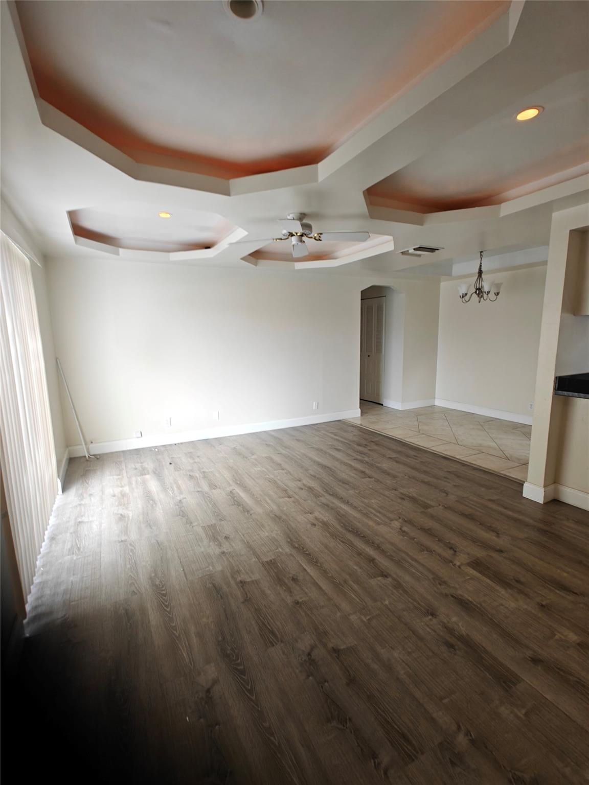 FOREST VILLAS CONDO - Residential Lease