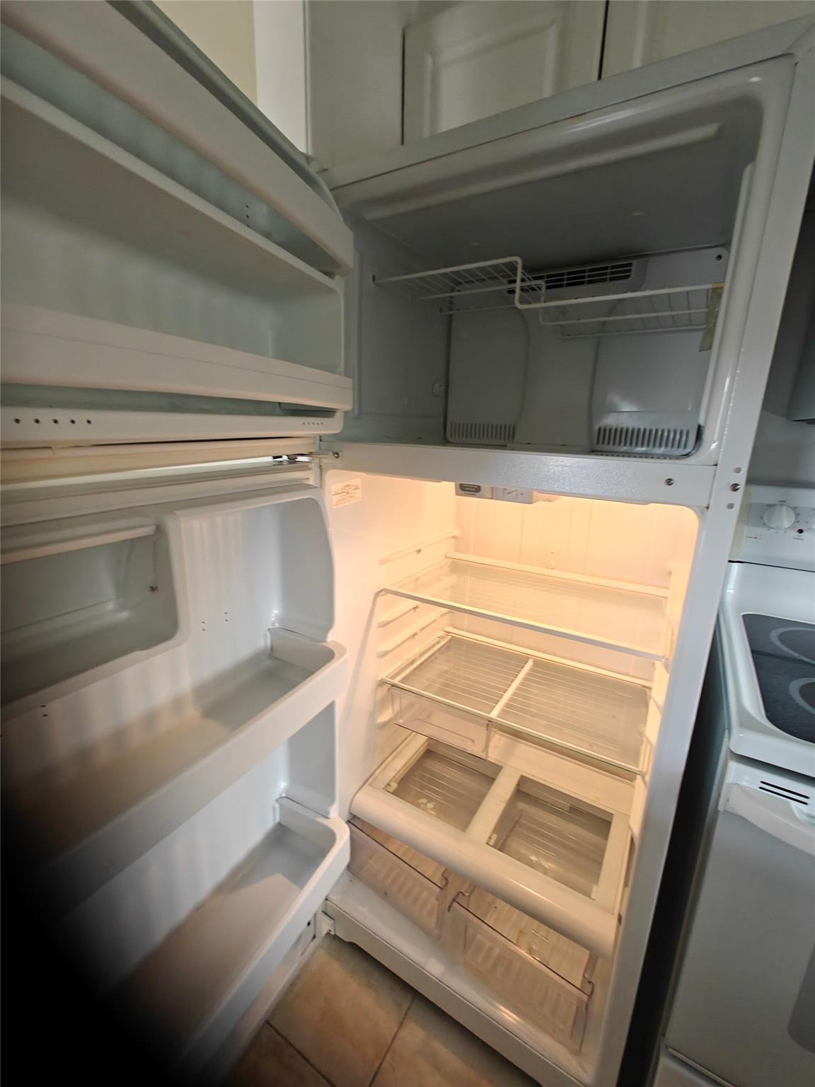 FOREST VILLAS CONDO - Residential Lease