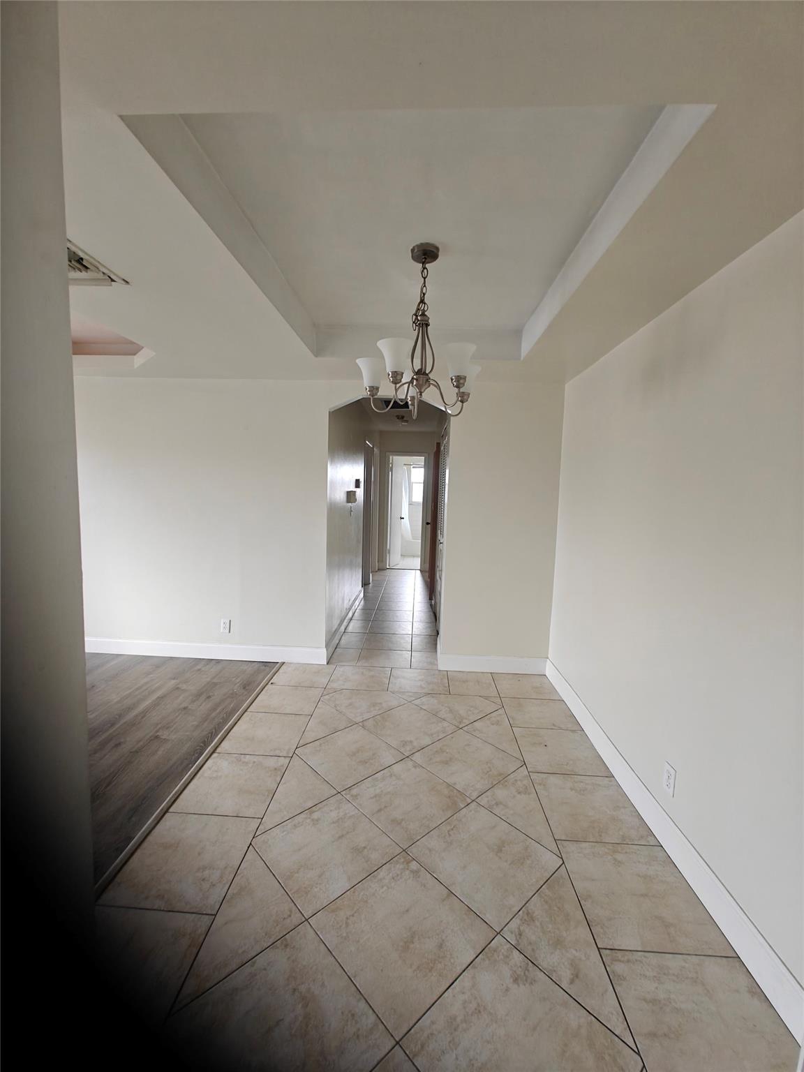 FOREST VILLAS CONDO - Residential Lease