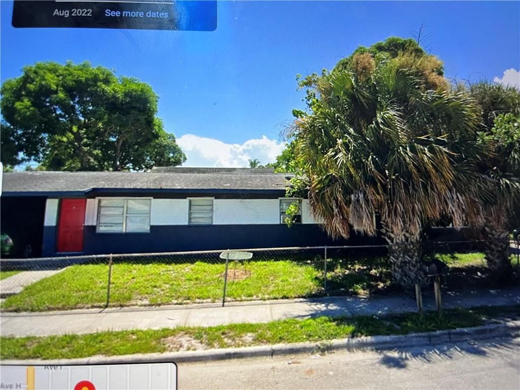 Photo of 2201 Avenue G, Fort Pierce, FL 34950 (MLS # F10387259)