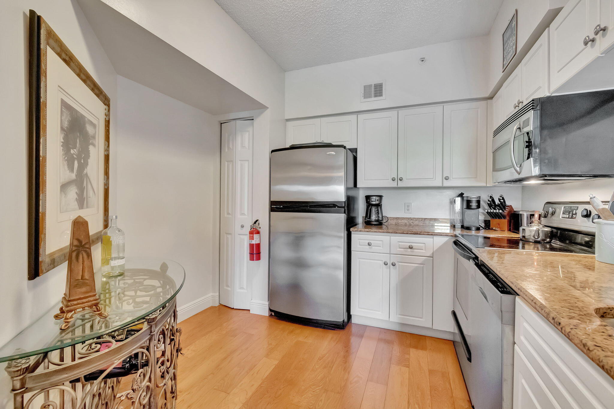 TUSCANY ON THE INTRACOASTAL CONDO - Residential Lease