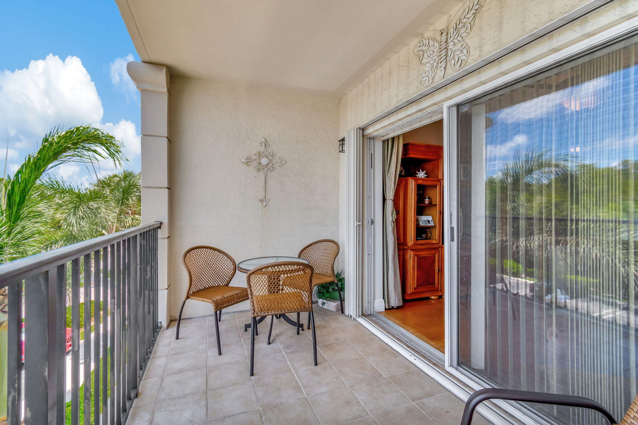 TUSCANY ON THE INTRACOASTAL CONDO - Residential Lease