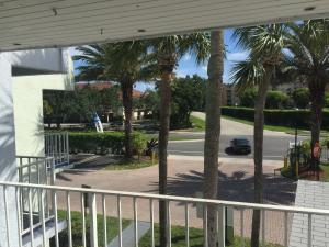 CLEAR LAKE PALMS CONDO - Residential