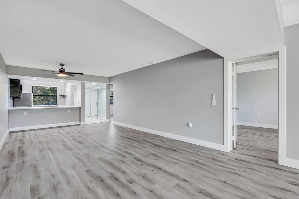 WHITEHALL VILLAGE - Residential