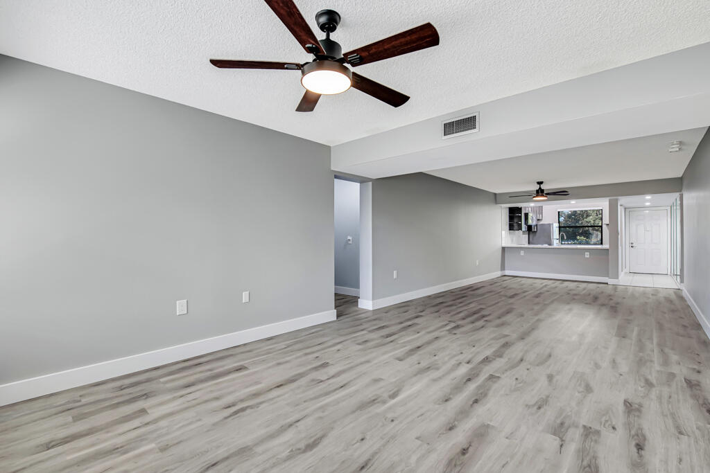 WHITEHALL VILLAGE - Residential