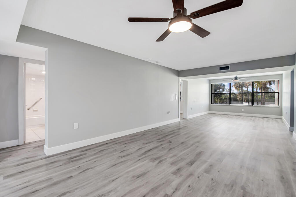 WHITEHALL VILLAGE - Residential