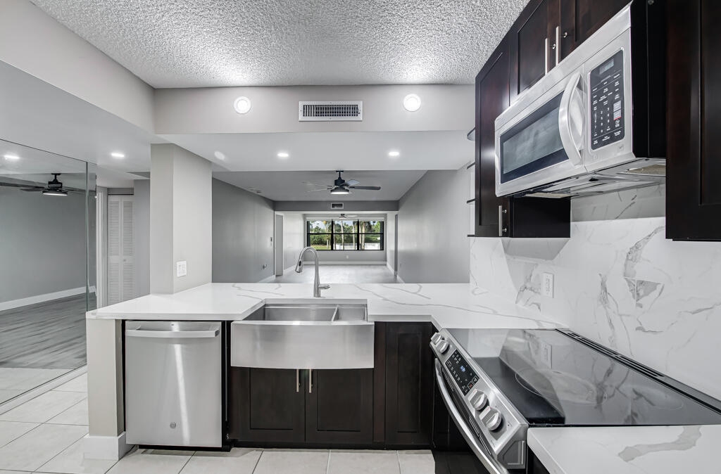 WHITEHALL VILLAGE - Residential