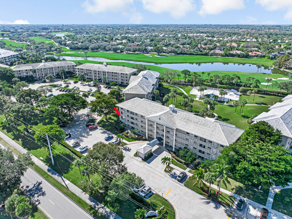 WHITEHALL VILLAGE - Residential