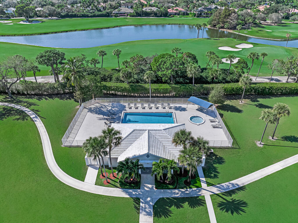 WHITEHALL VILLAGE - Residential